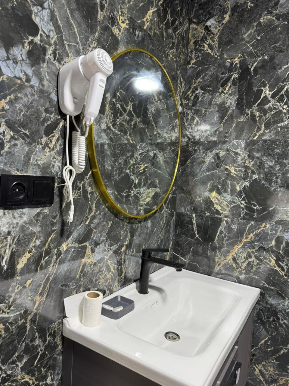 Hotel 770 Batumi Zewnętrze zdjęcie